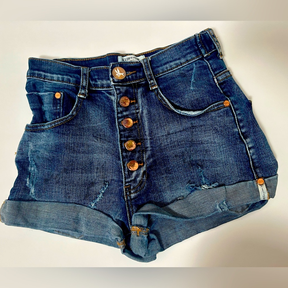 One Teaspoon Short